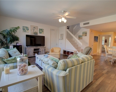 8109 Chianti Lane - Photo Thumbnail 3