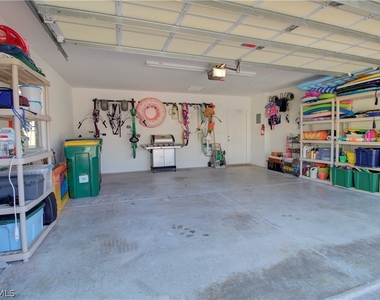 8109 Chianti Lane - Photo Thumbnail 25