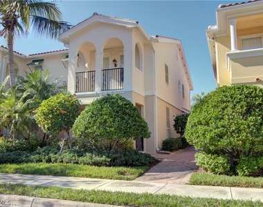 8109 Chianti Lane - Photo Thumbnail 27