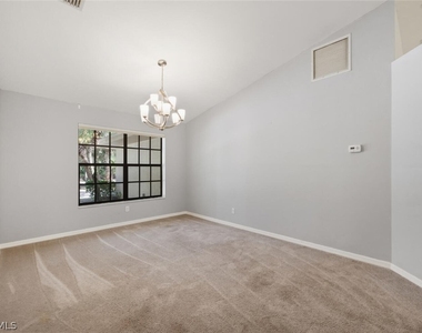 5356 Sycamore Drive - Photo Thumbnail 4