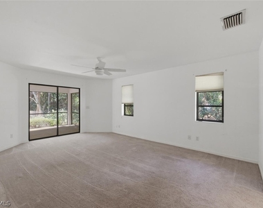 5356 Sycamore Drive - Photo Thumbnail 9