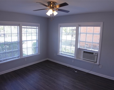 3320 Blodgett - Photo Thumbnail 8