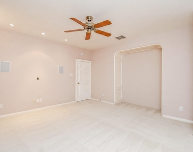 3015 Bonnebridge Way Boulevard - Photo Thumbnail 23