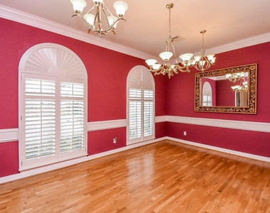 3015 Bonnebridge Way Boulevard - Photo Thumbnail 7