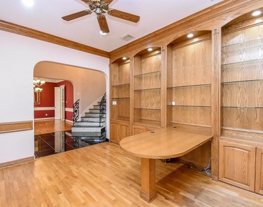 3015 Bonnebridge Way Boulevard - Photo Thumbnail 6