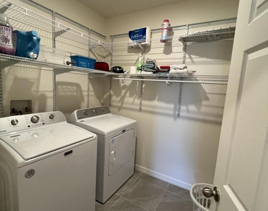 976 Trinity Street - Photo Thumbnail 29