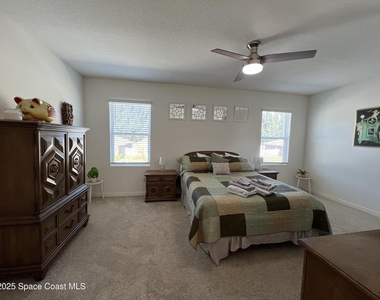 976 Trinity Street - Photo Thumbnail 38