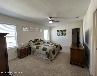 976 Trinity Street - Photo Thumbnail 39