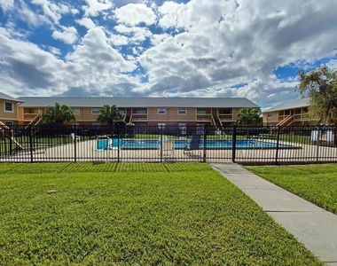 280 Ulster Lane - Photo Thumbnail 19