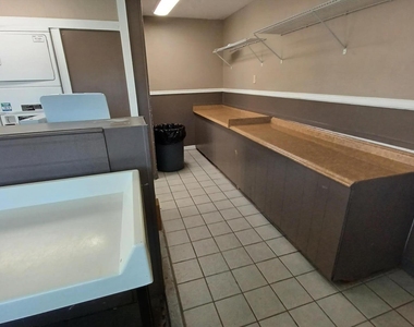 280 Ulster Lane - Photo Thumbnail 25