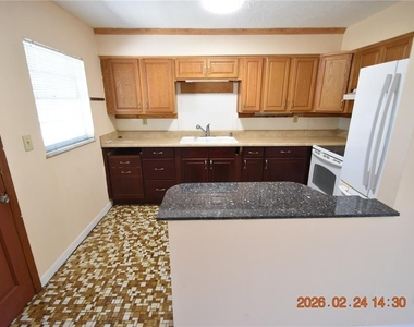 5028 16th Street - Photo Thumbnail 9