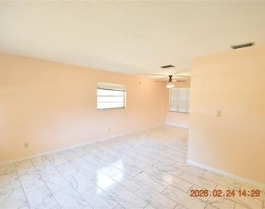 5028 16th Street - Photo Thumbnail 4