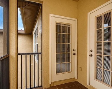 4305 Bayside Village Drive - Photo Thumbnail 16