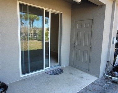 8810 Walnut Gable Court - Photo Thumbnail 10