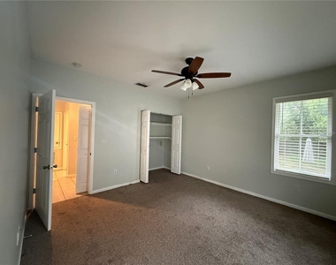 325 W Jean Street - Photo Thumbnail 3