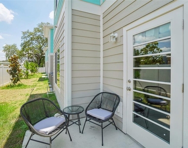 14524 N Nebraska Avenue - Photo Thumbnail 9