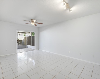 3731 W Cass Street - Photo Thumbnail 4