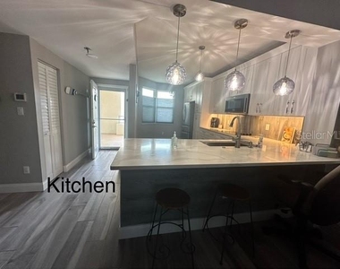 7932 Sailboat Key Boulevard S - Photo Thumbnail 23