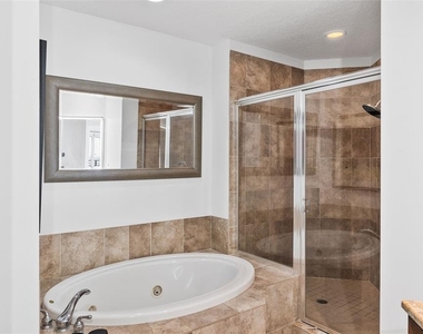 1209 E Cumberland Avenue - Photo Thumbnail 18