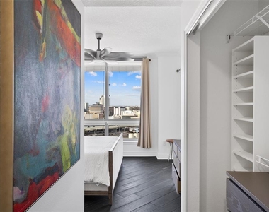 1209 E Cumberland Avenue - Photo Thumbnail 13