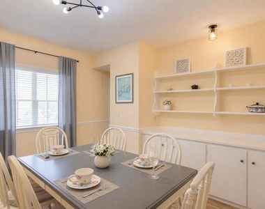 501 S Magnolia Avenue - Photo Thumbnail 18
