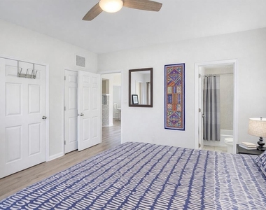 501 S Magnolia Avenue - Photo Thumbnail 14
