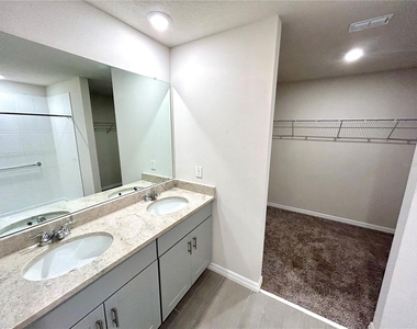 34751 Telluride Lane - Photo Thumbnail 22