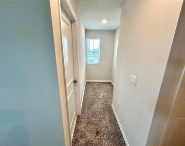 34751 Telluride Lane - Photo Thumbnail 12