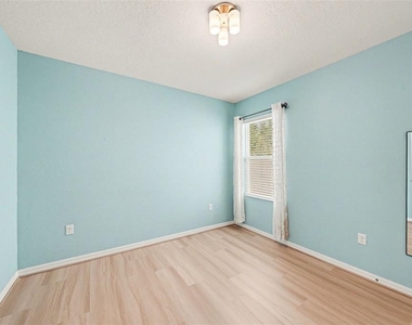 813 Wiltonway Drive - Photo Thumbnail 11