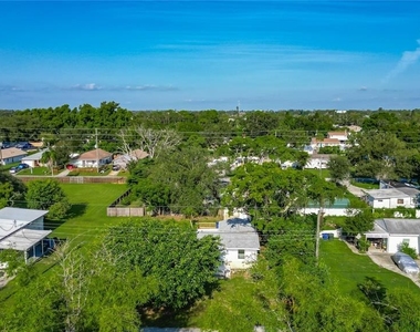 317 Jessica Street S - Photo Thumbnail 31