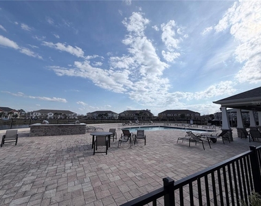 9463 Randal Park Boulevard - Photo Thumbnail 24