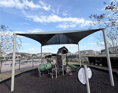 9463 Randal Park Boulevard - Photo Thumbnail 20