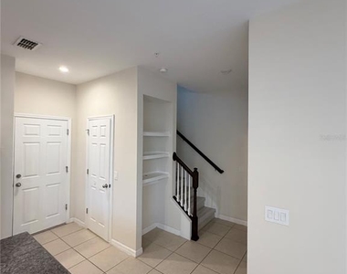 9463 Randal Park Boulevard - Photo Thumbnail 9