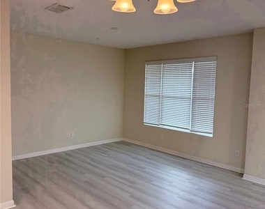 9463 Randal Park Boulevard - Photo Thumbnail 5
