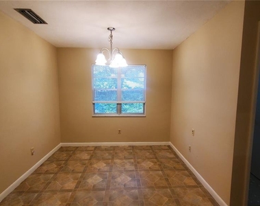8503 Sw 203rd Court - Photo Thumbnail 5
