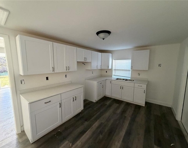 12599 Nw 38th Avenue - Photo Thumbnail 19