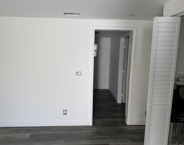 12599 Nw 38th Avenue - Photo Thumbnail 13