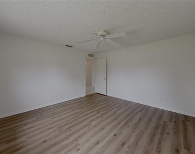 9794 Sw 96th Street - Photo Thumbnail 12
