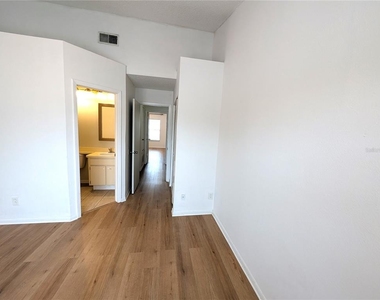 6740 121st Avenue - Photo Thumbnail 12