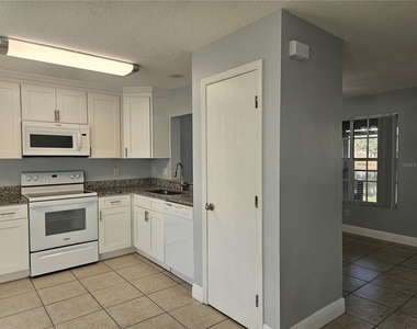 2321 Water View Loop - Photo Thumbnail 3