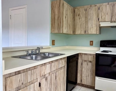 6264 Sw 8th Place - Photo Thumbnail 1