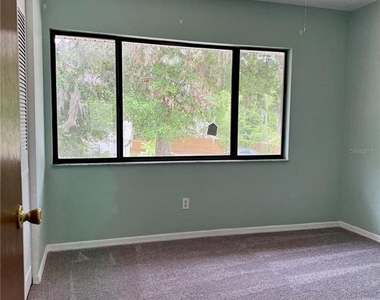 6264 Sw 8th Place - Photo Thumbnail 11