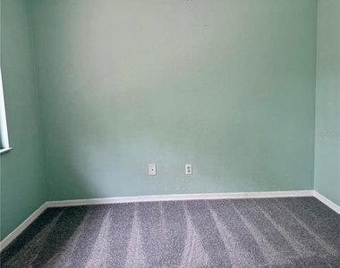 6264 Sw 8th Place - Photo Thumbnail 12