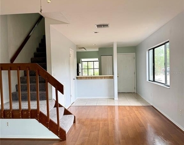 6264 Sw 8th Place - Photo Thumbnail 8