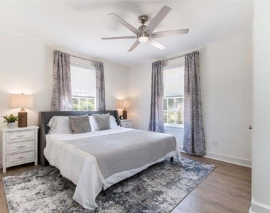 919 Sw 6th Avenue - Photo Thumbnail 13
