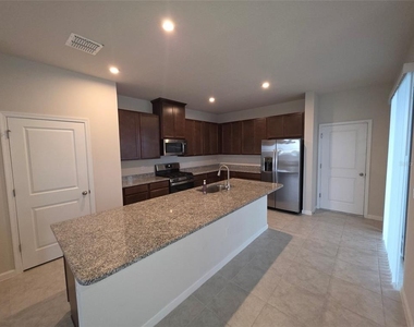 3875 Denali Drive - Photo Thumbnail 3