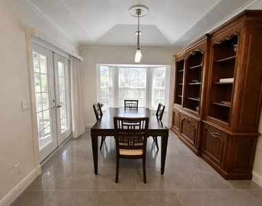 1440 Graham Circle - Photo Thumbnail 7