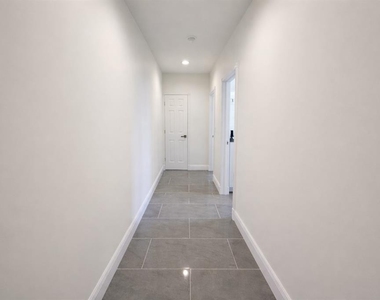 1440 Graham Circle - Photo Thumbnail 22
