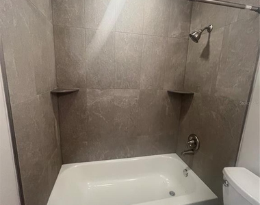 322 Lasayette Drive Ne - Photo Thumbnail 16