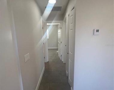 322 Lasayette Drive Ne - Photo Thumbnail 10